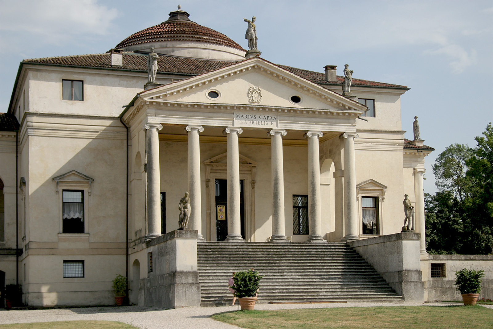 04-Villa-Rotonda-Palladio.jpg